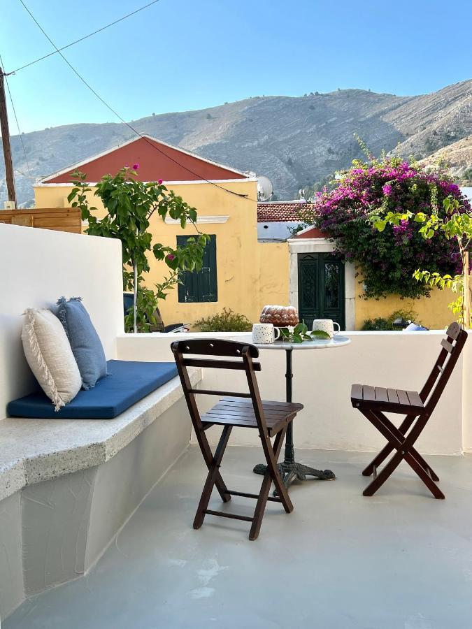 Katrani Studios Σύμη Εξωτερικό φωτογραφία